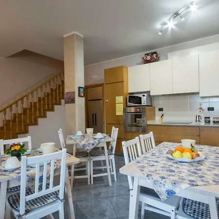 Profumo D'estate Bed & Breakfast Agliana